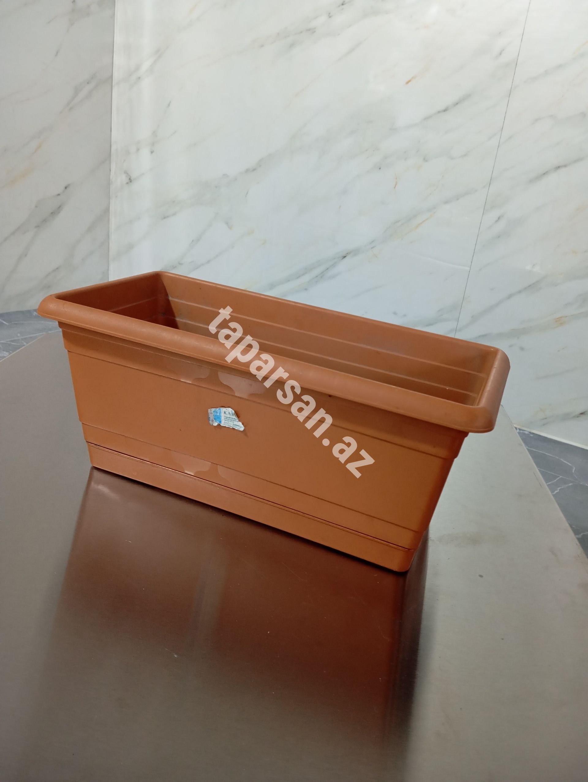 Gül qabı (plastik)